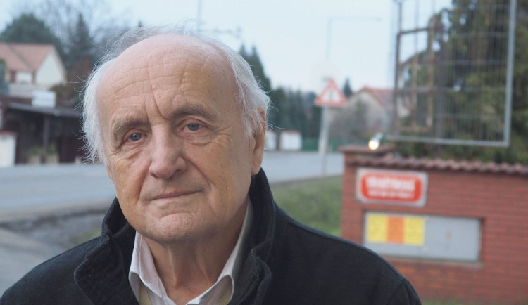 Plátno v kině dělá divy, říká bývalý provozovatel biografu Miroslav Novotný