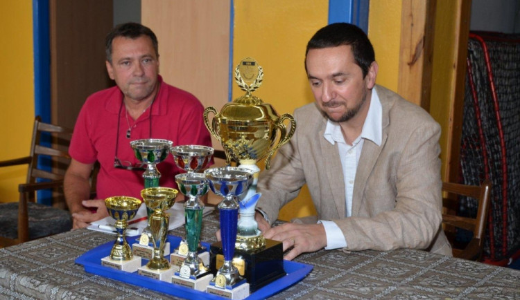 Valná hromada florbalového klubu FBC United České Budějovice s účastí primátora.