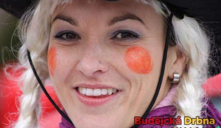 Rej masek v úterý zaplaví náměstí Přemysla Otakara II.