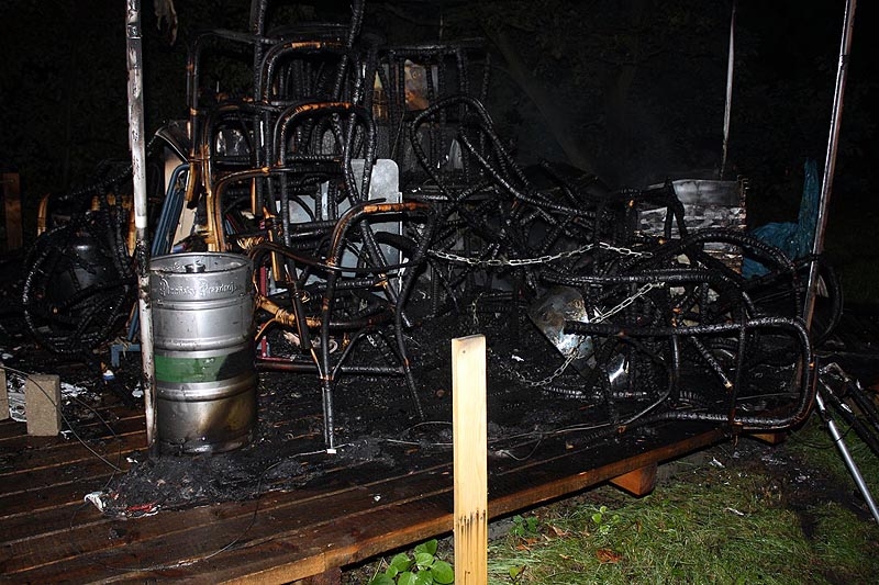 U sídliště Vltava shořel ve středu ráno stánek s občerstvením