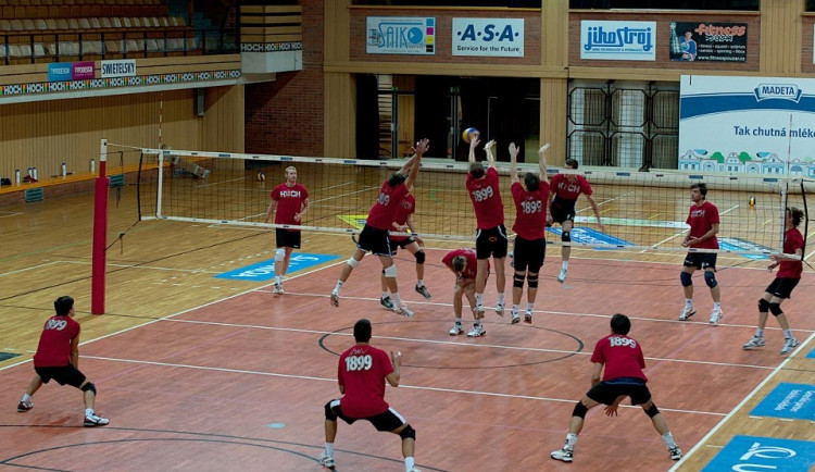 Volejbalová extraliga na startu! Jihostroj začíná v Benátkách
