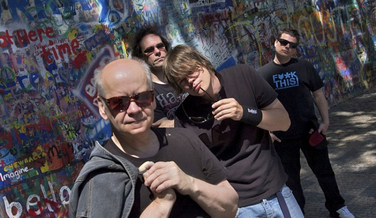 „Budeme hrát ve zvuku, který k naší kapele patří“