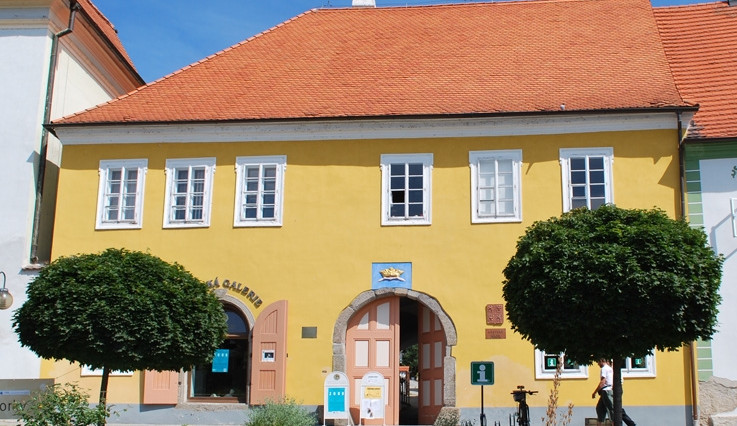 Vltavotýnská výstava představí autory ze šesti zemí světa