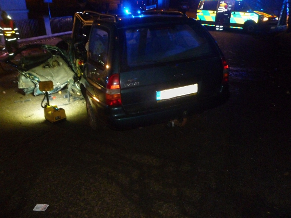 Nehoda v Alšově ulici. Foto: HZS LK