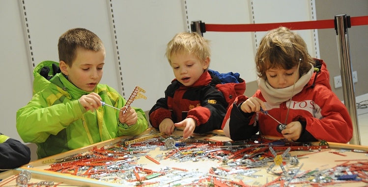 Nejhezčí věž ze stavebnice Merkur postavily děti ze školy Na Výběžku. Foto: Jan Vrabec