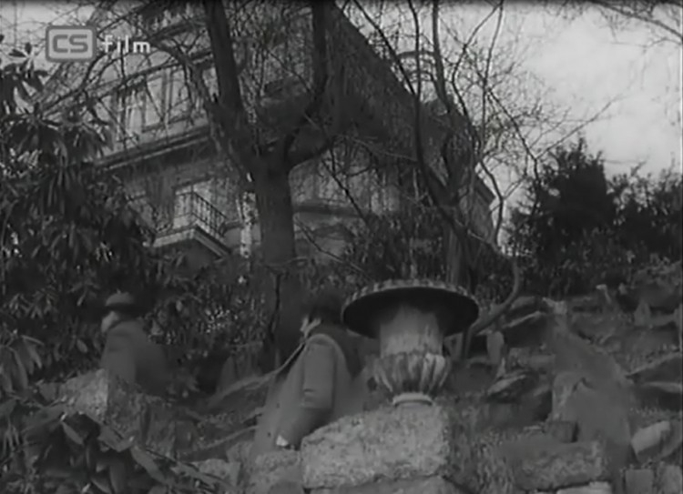 Obrázek z filmu Pět holek na krku. Foto: filmovamista.cz