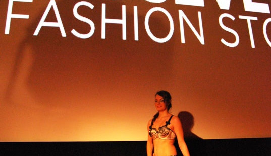 Ženy se nechaly inspirovat luxusním spodním prádlem