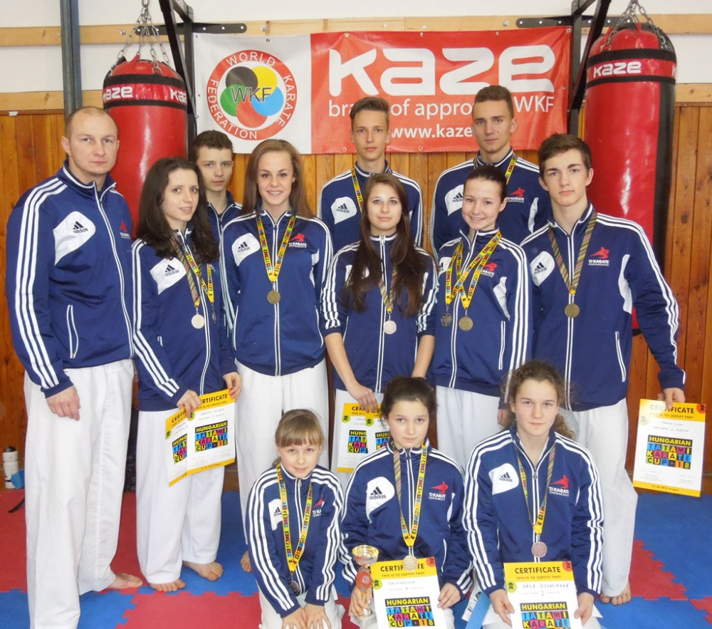 Medailisté TJ Karate České Budějovice na mezinárodním turnaji v Maďarsku