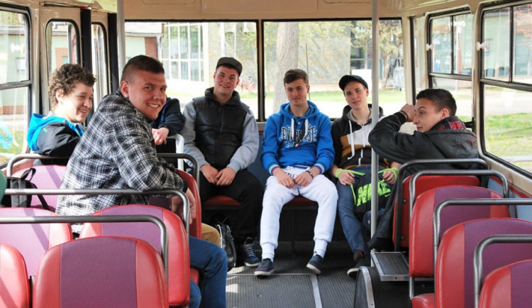 Mobil salon, tradiční výstava nejen pro muže