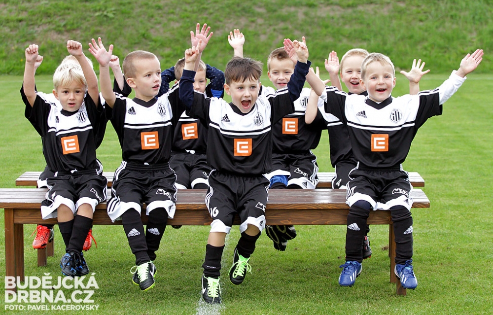 Mladí fotbalisté Dynama