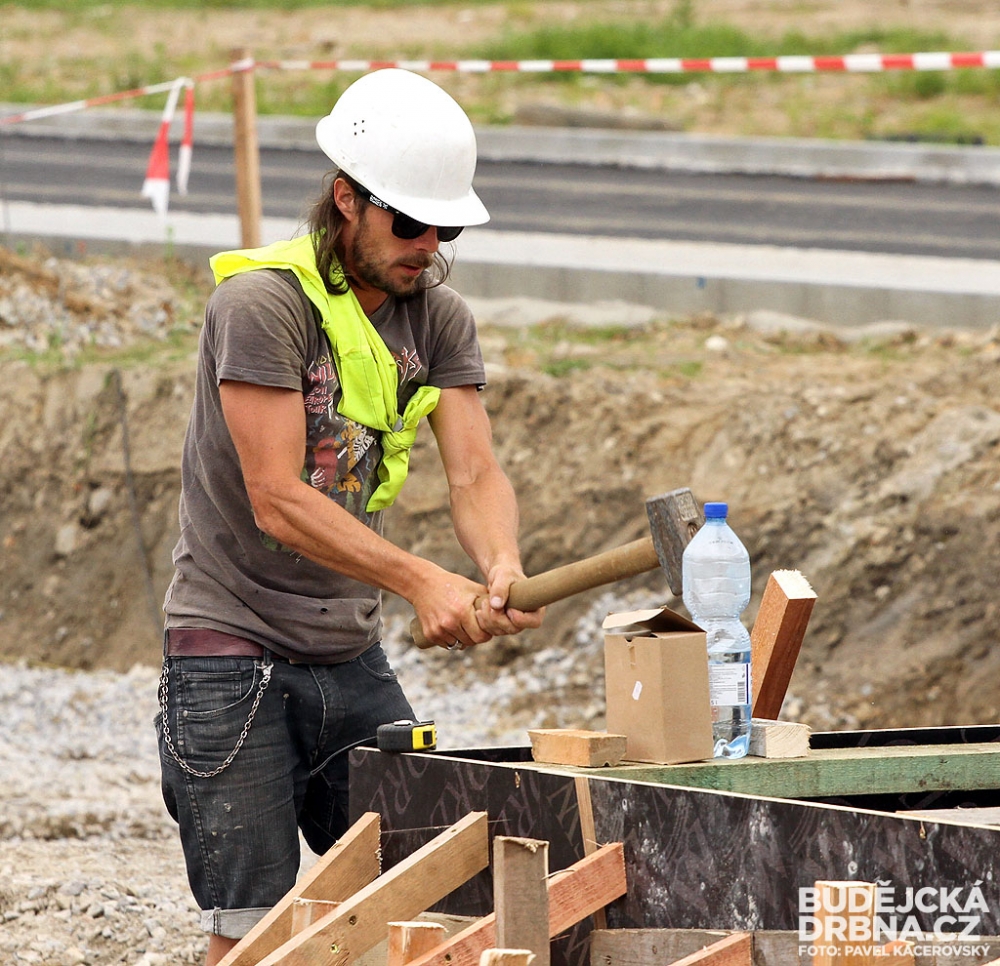 Výstavba Parku Čtyři Dvory