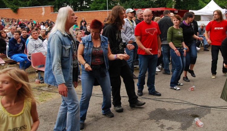 Rockoví fandové přivítali léto na Výstavišti