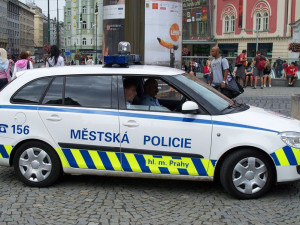 Praha od ledna přidá 200 milionů na platy a benefity strážníků