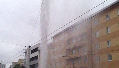 Fréza udělala z vodovodu na Pražské fontánu