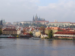 Pražští radní odmítli přidat radnicím stovku na obyvatele