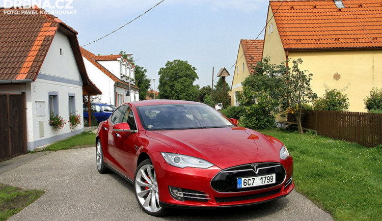 Tesla S Performance