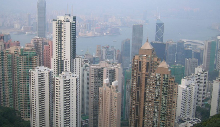 Glosa dne: Znepokojení z nepokojů v Hongkongu