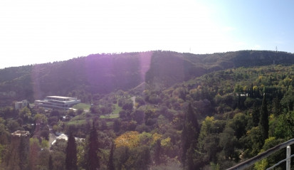 Botanická zahrada pod hradbami Nariqala