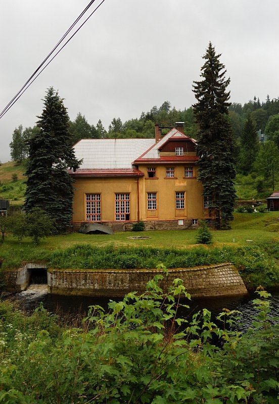 Vodní elektrárna v Liberci-Rudolfově je novou technickou památkou