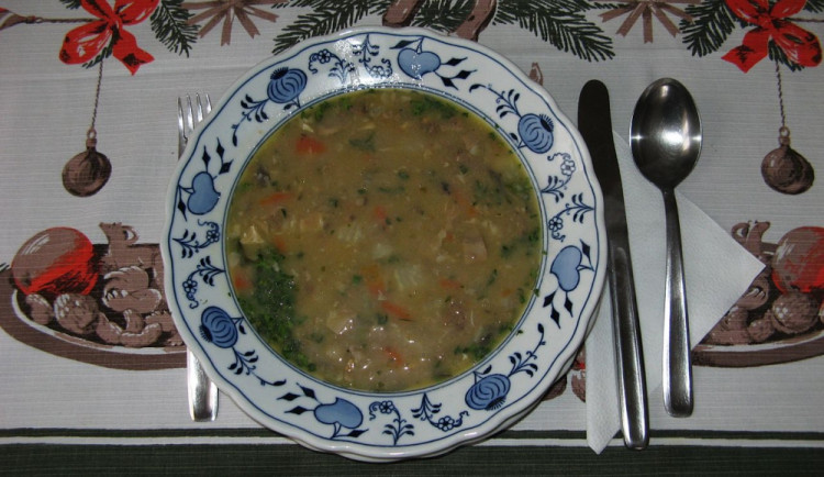 Tradiční rybí polévka