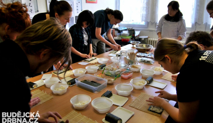 Sushi, čaje, origami, kaligrafie. Budějce patřily aspoň nakrátko japonské kultuře