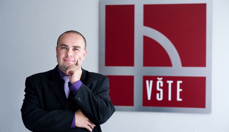 Rektor Marek Vochozka se stal členem Kontrolní rady Technologické agentury České republiky