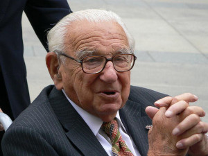 Zemřel sir Nicholas Winton, zachránce židovských dětí