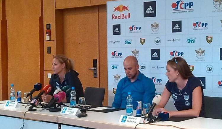 Kam zmizely úsměvy?! Kiki a Maki spolu po 10 letech končí