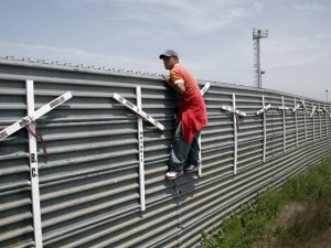 Nevládní organizace chtějí změnit přístup Česka k uprchlíkům