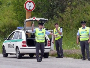 ČR zatím nebude reagovat na kontroly na dálnici do Drážďan