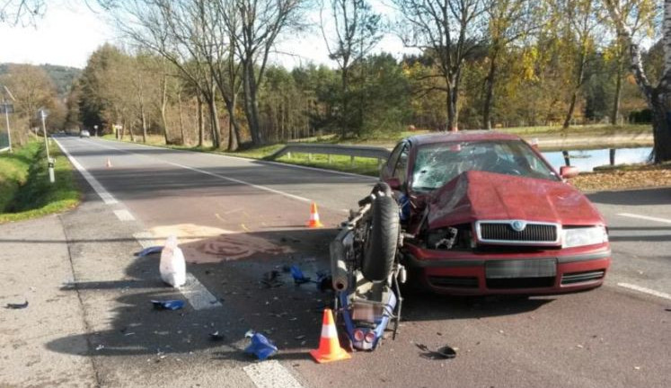 Na Písecku zahynul po střetu s autem motorkář