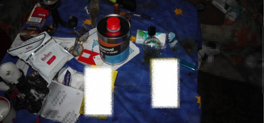 Kriminalisté na Jihlavsku odhalili varnu pervitinu. Trojici mužů hrozí až desetiletý trest