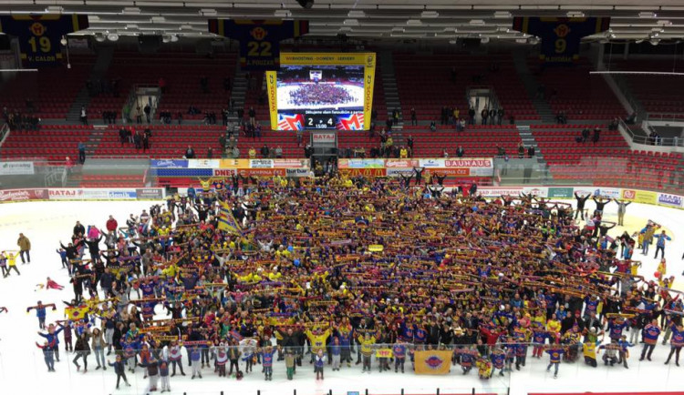 Legendy Českých Budějovic na závěr sezony porazily v exhibici tým Motoru