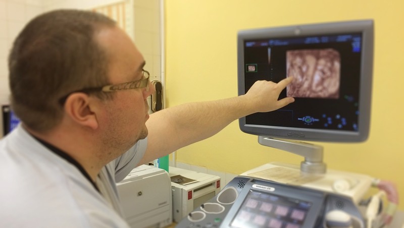 Roman Peschout s jedním z nejnovějších přístrojů