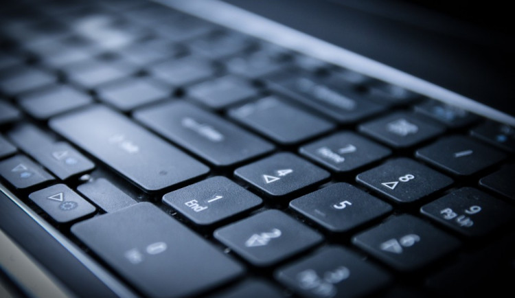 Pět nejhledanějších pozic v českém IT. Ilustrační foto, klávesnice