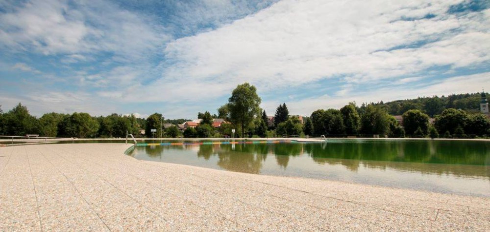 Přírodní koupaliště Malvíny v Třešti 