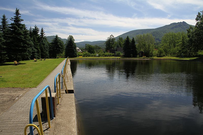 Koupaliště v Hejnicích museli po bouřce vypustit a vyčistit