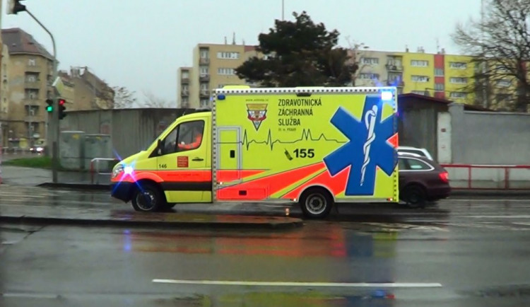 Ilustrační foto; sanitka