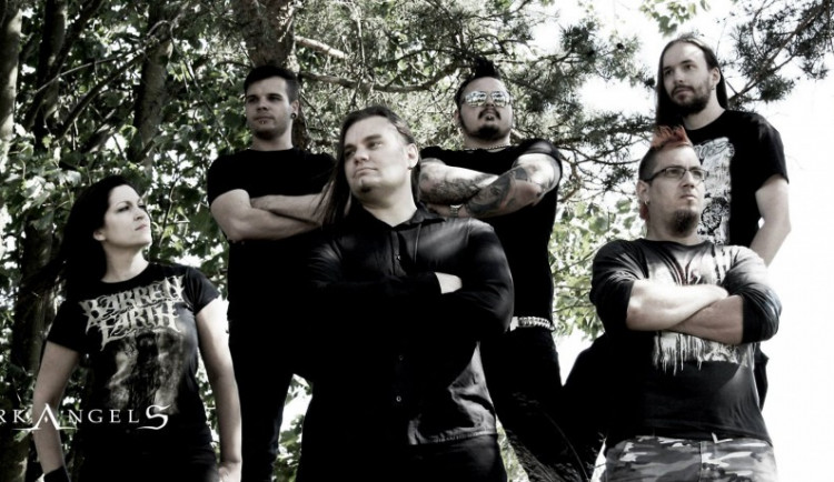 SOUTĚŽ: Tvrdší a temnější... Dark Angels v pátek představí ve Velbloudu novou sestavu i nové skladby