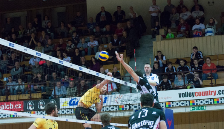 První větší zkouškou v přípravě bude víkendový Jihostroj Cup