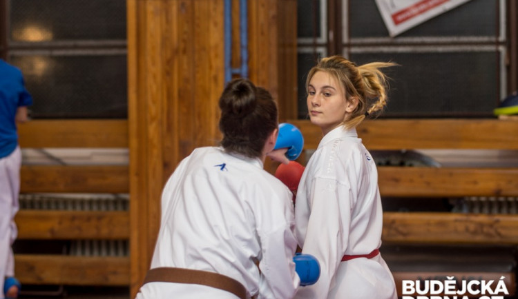 Do Budějc míří na Sparing Camp stovky karatistů. Pro kvantum zápasů