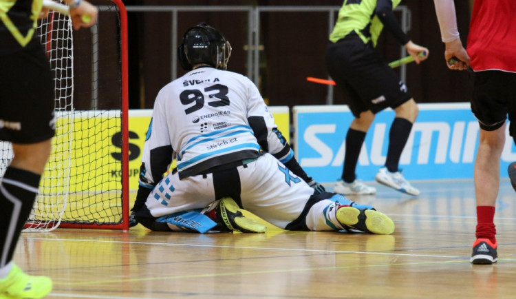 KAM ZA SPORTEM: Florbalový víkend vyšperkuje ženská extraliga