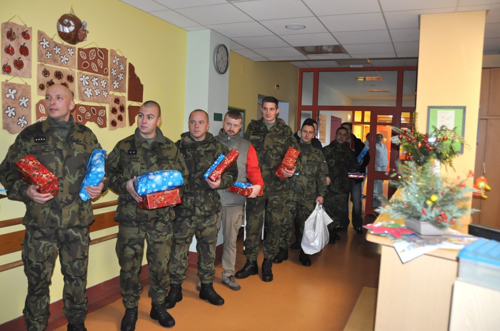 Na dětském oddělení liberecké nemocnice se již nadělovaly dárky