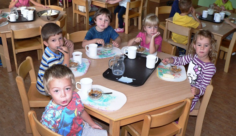 Zápisy do mateřských škol budou vyhlášeny v závěru března