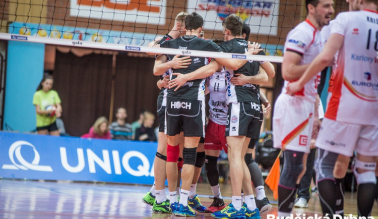 Napínavou přetahovanou ukončil Michálek. Jihostroj získal proti Karlovarsku dva body