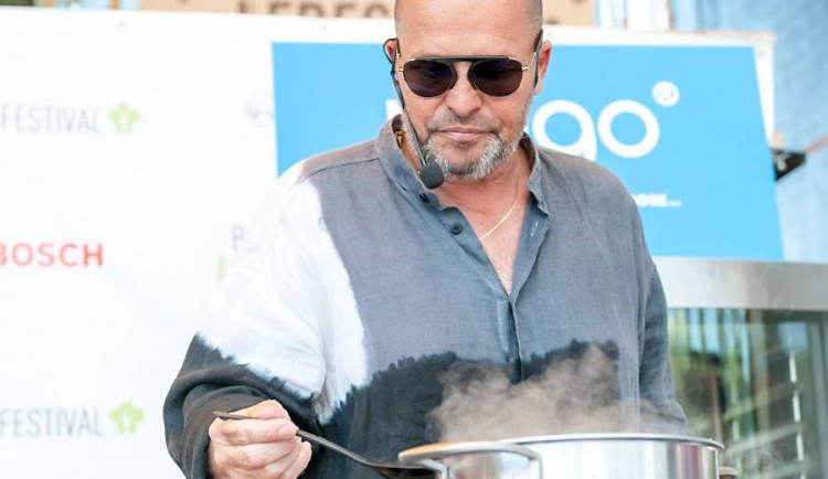 Ochutnej svět se Zdeňkem Pohlreichem a dalšími kuchařskými esy na Bosch Fresh Festivalu. Největší české slavnosti dobrého jídla a pití