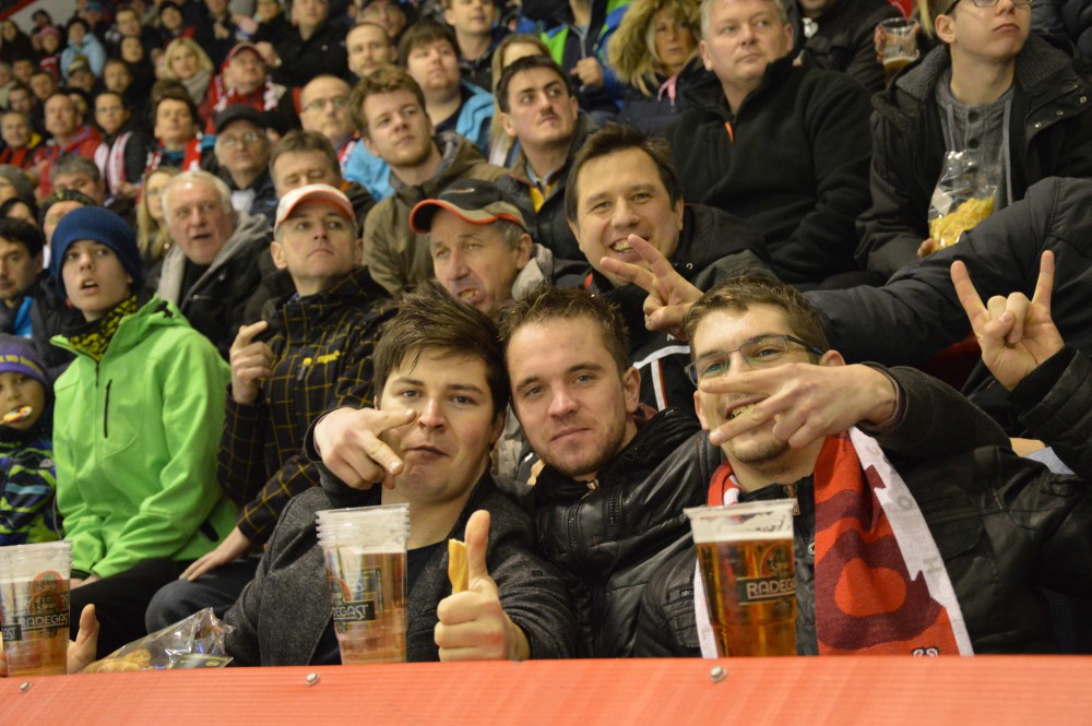 Mora dlouho bojovala o postup do předkola play-off. Vítězství v nájezdech ale bylo málo