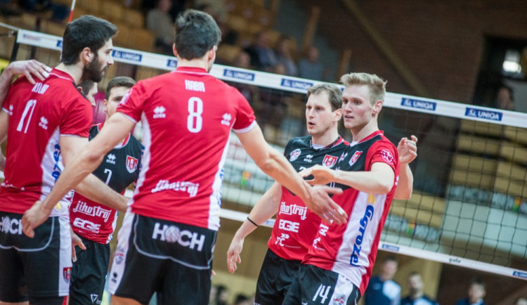 SOUTĚŽ: Volejbalisté hrají rozhodující zápas a potřebují podporu fanoušků
