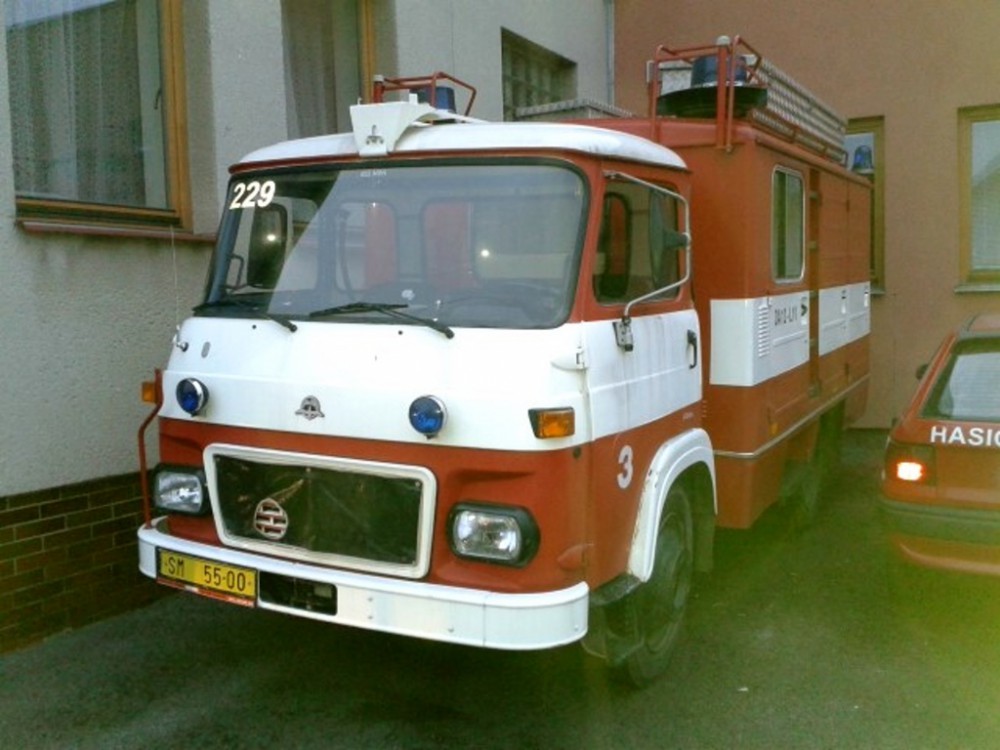 Hasičská Avia je na prodej.