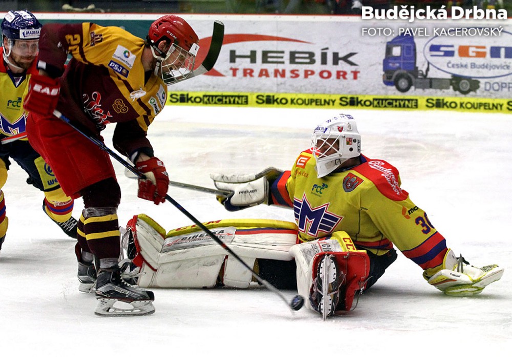 Lukáš Anděl sedícího Petra Kváču nepřekonal